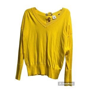 Cabi Women's M Spring Lightweight Sweater Long Sleeve Keyhole & Tie On Back